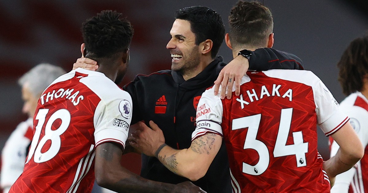 Arsenal để lộ áo đấu mùa tới khá độc đáo và lạ mắt - Bóng Đá