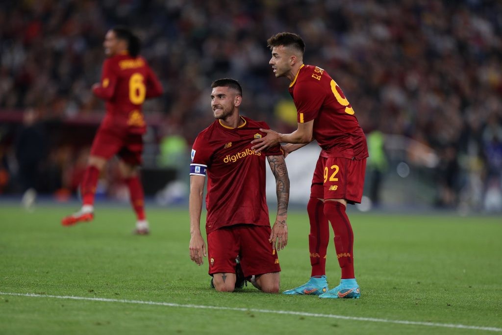 AS Roma của Jose Mourinho tạo nên điều điên rồ - Bóng Đá
