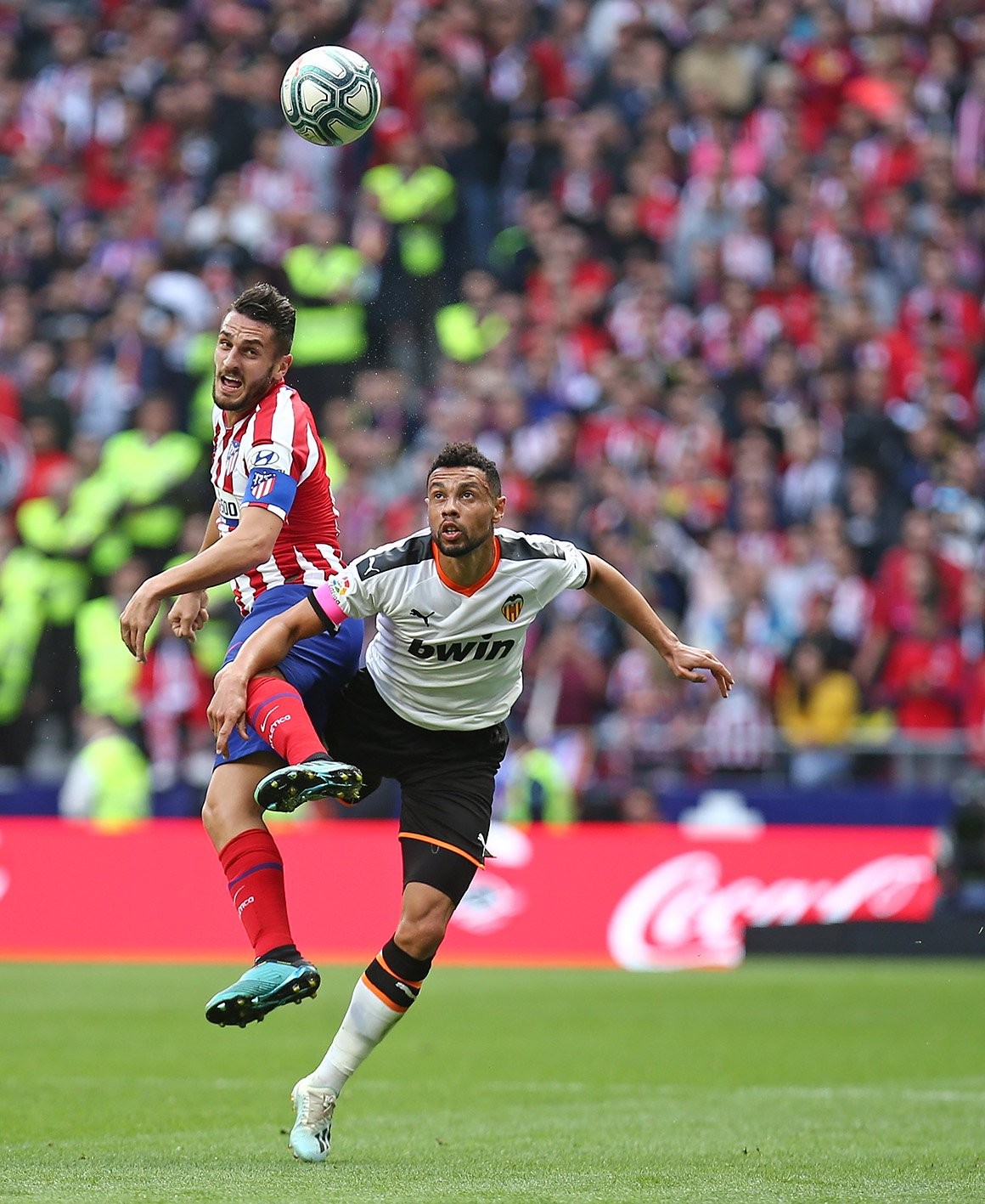 Atletico tổn thất nặng nề trong ngày đánh rơi điểm trước Valencia - Bóng Đá