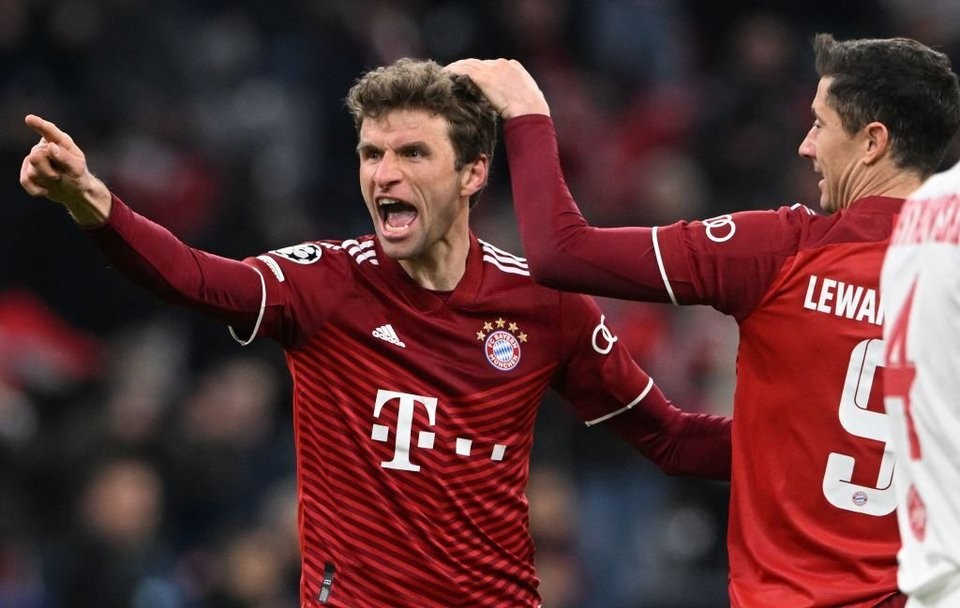 Lewandowski lập hattrick trong 11 phút, Bayern thắng hủy diệt 7-1 - Bóng Đá