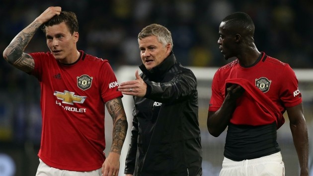 Vì 3 lý do, Solskjaer nên rắn tay với 