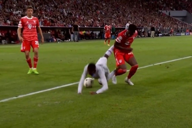 6 điểm nhấn Bayern 2-0 Barca: Lewandowski 'trả ơn'; Tân binh gây thảm họa - Bóng Đá
