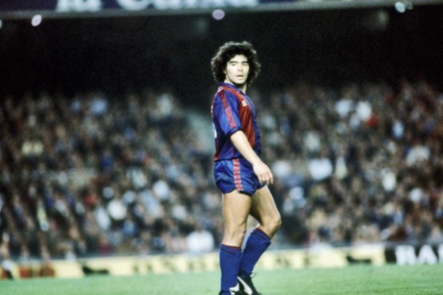 The relationship between Maradona and Messi: Two legends in eternal comparison - Bóng Đá