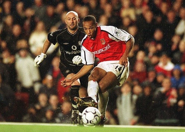 Người Pháp ở Man Utd: 2 huyền thoại, 2 bom xịt và 1 'kẻ nổi loạn' - Bóng Đá