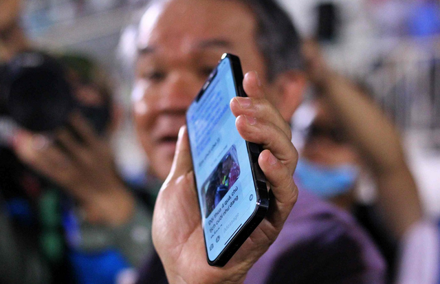 Chủ tịch Than Quảng Ninh cười tươi dù thua đậm, bầu Đức liền có động thái - Bóng Đá