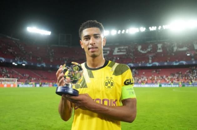 Rio Ferdinand urges Manchester United to sign ‘best’ Jude Bellingham ahead of Liverpool and Manchester City - Bóng Đá