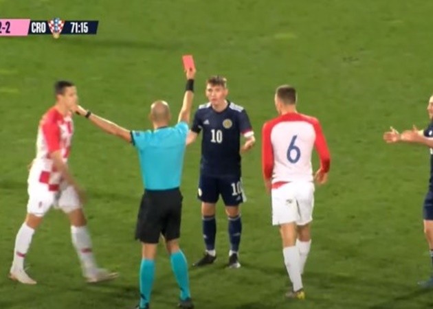 Chelsea midfielder Billy Gilmour sent off for Scotland Under-21s during injury comeback - Bóng Đá