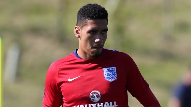 Tam Sư có nên gọi lại Smalling? - Bóng Đá