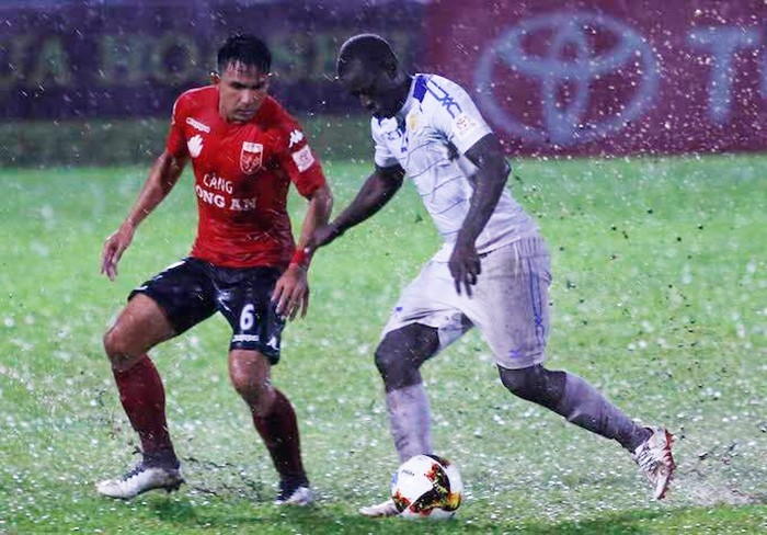 Chia tay hàng loạt trụ cột, CLB Long An được chi viện 1 cái tên trở về từ PVF - Bóng Đá