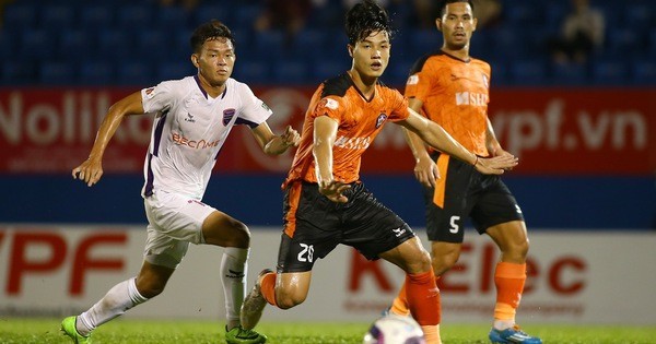 6 ngôi sao trẻ đang tỏa sáng tại V-League 2022 - Bóng Đá
