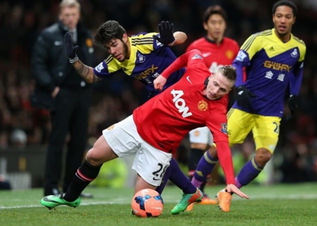 Từ Persie tới Nani: 10 sao Man Utd là 'nạn nhân' của Louis Van Gaal - Bóng Đá