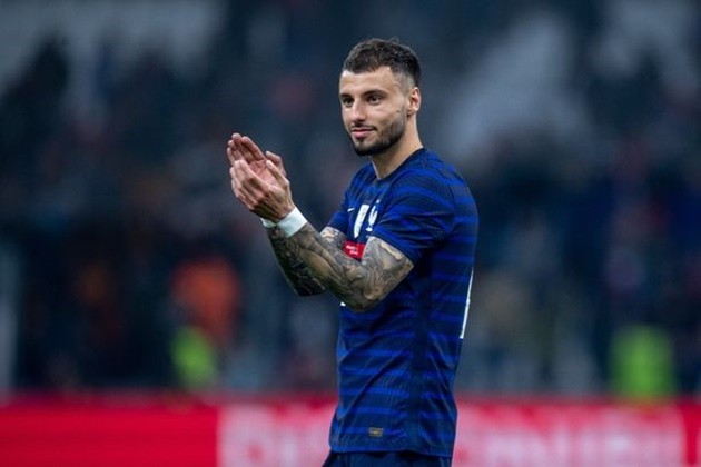 Người khiến M.U, Chelsea đấu đá trên TTCN - Bóng Đá