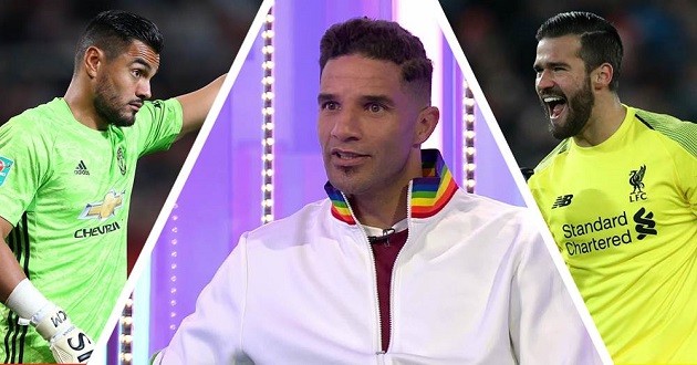 As good as Alisson with his feet: Ex-Liverpool keeper heaps praise on United's second-choice - Bóng Đá