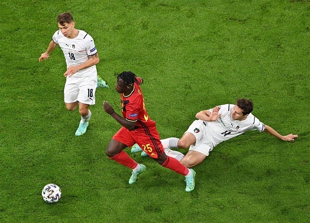 Tottenham reportedly want Belgium sensation that De Bruyne labelled 'a diamond in the rough' in 2020 (Doku) - Bóng Đá