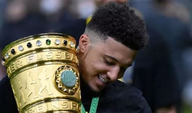 Man Utd' in 'pole position' to sign Jadon Sancho but Paul Scholes concerned over transfer - Bóng Đá