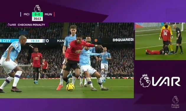 'Quả penalty rõ ràng như ban ngày' - Bóng Đá