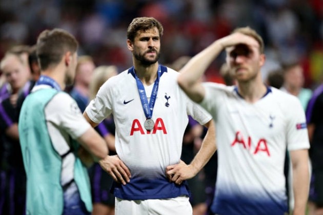 Llorente về Watford - Bóng Đá
