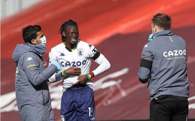 TRỰC TIẾP Liverpool 1-1 Aston Villa (H2): Salah gỡ hòa - Bóng Đá