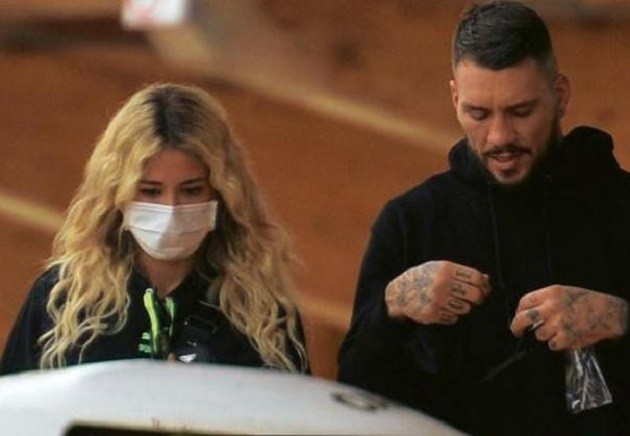 Nữ MC quyến rũ lần đầu xuất hiện với bạn trai sau tin cặp kè Ibrahimovic - Bóng Đá