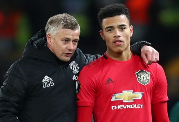 Hậu scandal, 'báu vật' Man Utd căng thẳng đến Carrington hội quân - Bóng Đá