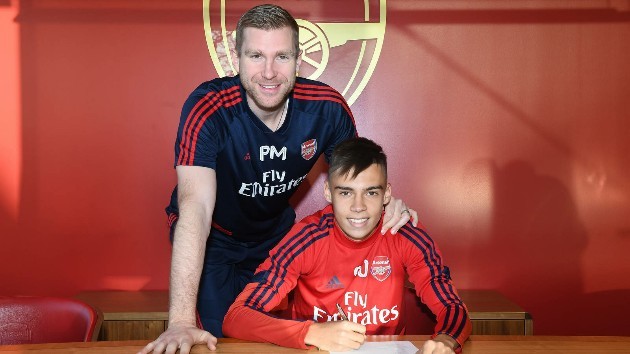 Arsenal fans react to Catalin Cirjan's performance  - Bóng Đá