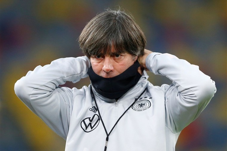 5 năm sau khi vô địch World Cup, Joachim Low thừa nhận sự thật đắng cay về tuyển Đức - Bóng Đá