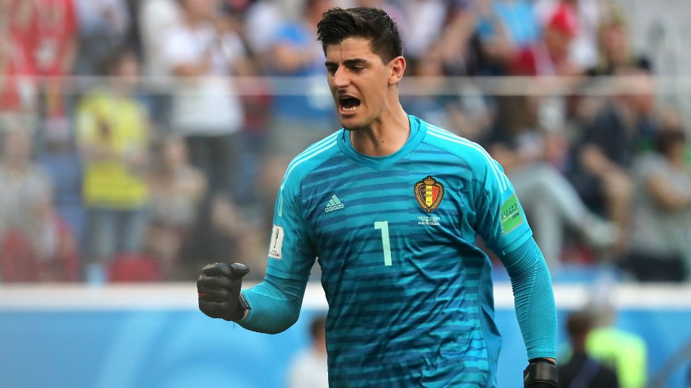'Courtois is the best goalkeeper in the world' - Belgium boss Martinez backs dropped Real Madrid goalkeeper - Bóng Đá