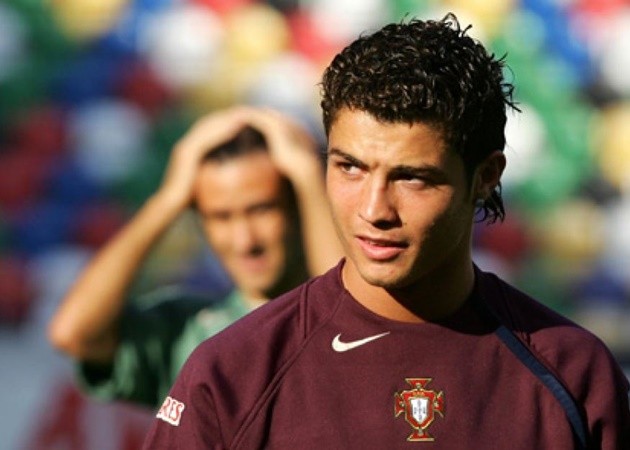 1 đến 101: Hành trình của CR7 từ 'gã màu mè' vươn tới đỉnh cao ở BĐN - Bóng Đá