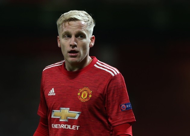 Donny van de Beek sends message to Ole Gunnar Solskjaer over lack of playing time - Bóng Đá