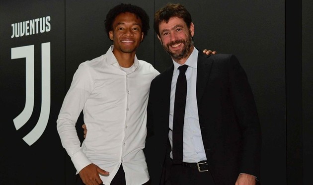 Juventus gia hạn hợp đồng với Juan Cuadrado - Bóng Đá