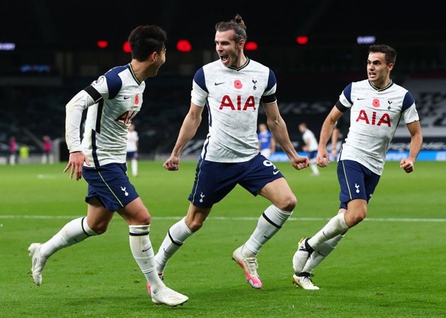 Cùng lúc 'phá đảo' trời châu, tam tấu BBC khiến CĐV Real nghẹn ngào - Bóng Đá