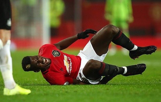 Manchester United hopeful Paul Pogba will not be on sidelines for long with his ankle injury - Bóng Đá