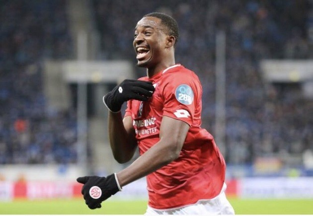 Pochettino makes personal call to try and help Tottenham beat Southampton to signing Jean-Philippe Mateta - Bóng Đá