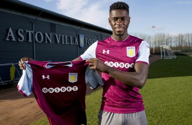 Tuanzebe joined Aston Villa  - Bóng Đá