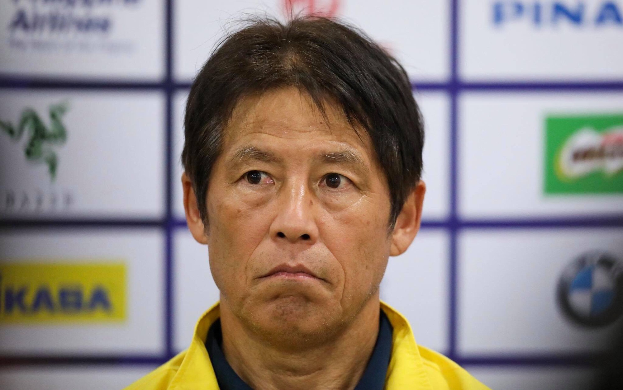 HLV Akira Nishino: 