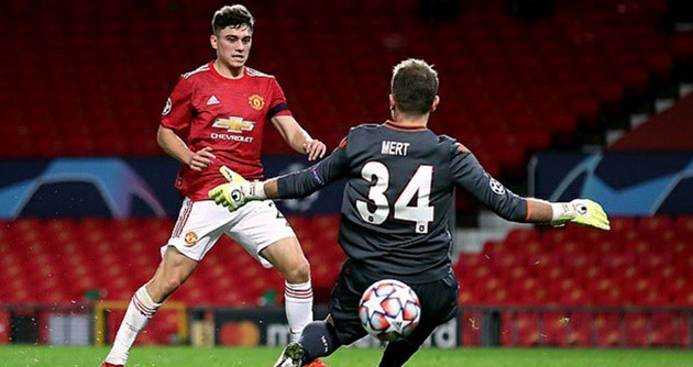 Daniel James giải hạn, Jadon Sancho 