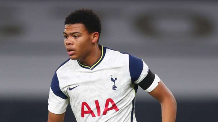 Mourinho praises Tottenham 'kids' as Scarlett becomes club's youngest ever player - Bóng Đá