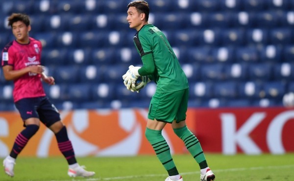 Rõ ngày Hùng Dũng trở lại; Nhật có thể tiếp Việt Nam trên sân trung lập - Bóng Đá