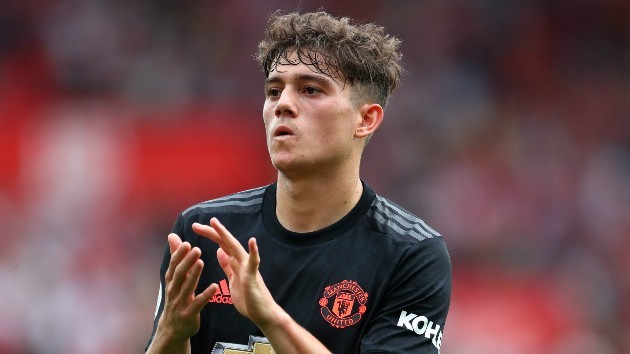 Man Utd boss Solskjaer clashes with board over selling star to fund Jadon Sancho transfer - Bóng Đá