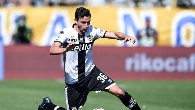 10 cựu sao Premier League đang thăng hoa ở Serie A 2019 - 2020: dàn sao Man Utd có mặt - Bóng Đá
