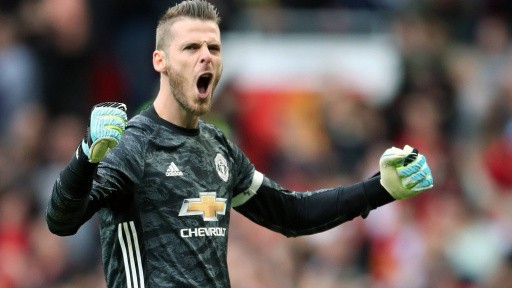 Ole Gunnar Solskjaer hints that David de Gea will soon reclaim his Manchester United starting place - Bóng Đá