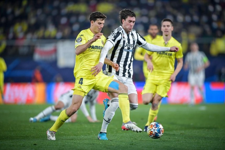 Vlahovic ghi bàn trong lần đầu ra sân ở Champions League - Bóng Đá