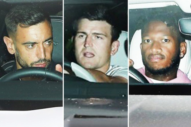 Ảnh: Dàn sao Man Utd tới sân tập - Bóng Đá