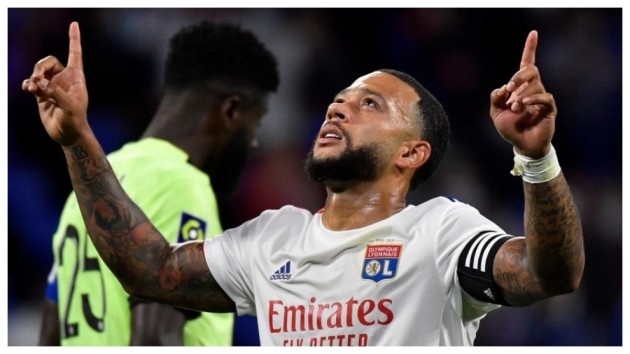 Depay on Barcelona rumours: I've never said I wanted to leave Lyon - Bóng Đá