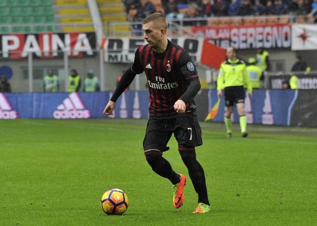 Từ 'tiểu Zidane' tới Torres: 10 bản hợp đồng 'thảm họa' của AC Milan - Bóng Đá
