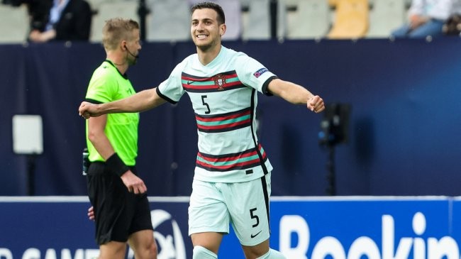 Sao MU tỏa sáng cùng Bồ Đào Nha vào chung kết U21 EURO - Bóng Đá