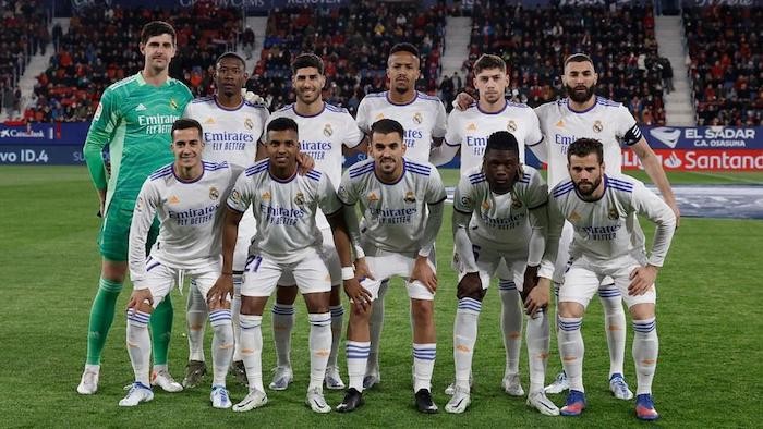 Benzema hai lần đá hỏng 11m, Real Madrid vẫn thắng dễ '3 sao' - Bóng Đá