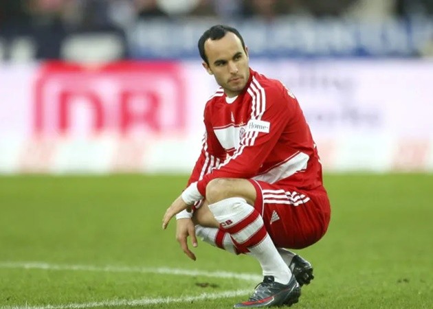 Từ Emre Can đến Donovan: 10 sao ít ai nhớ từng chơi cho Bayern Munich - Bóng Đá