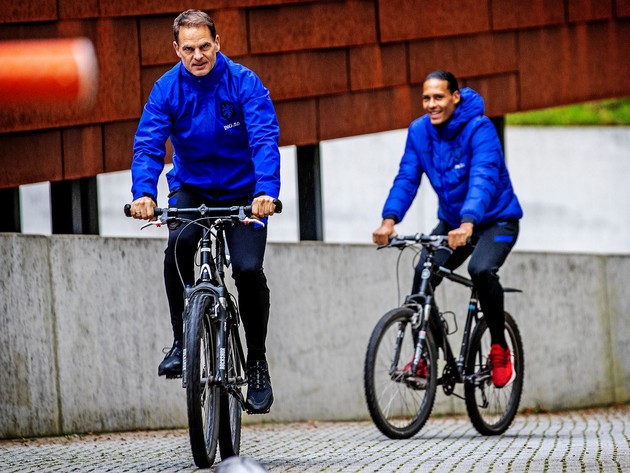 Ảnh tập Hà Lan - Bóng Đá