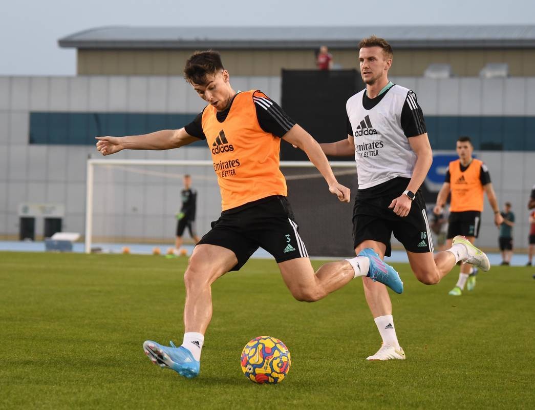 Arsenal đua Top 4 căng thẳng, Arteta xua quân ra tập cật lực - Bóng Đá